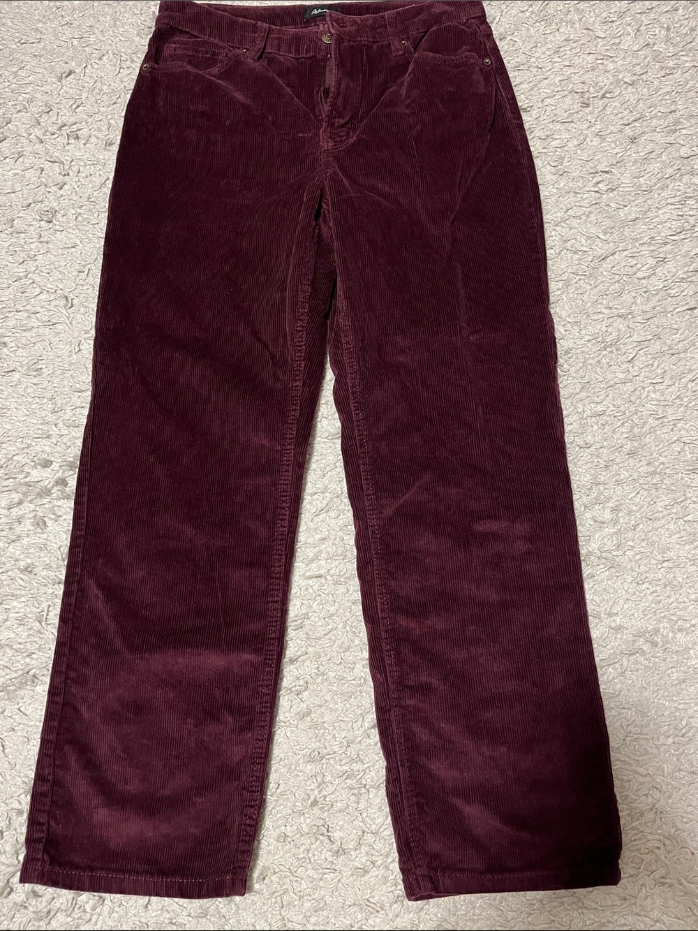 Reitmans Women's Straight-Leg Corduroy Pants in Wine